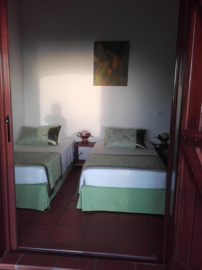 Chambre D'Hotes "Villa Rayon Vert" เดเอ ภายนอก รูปภาพ